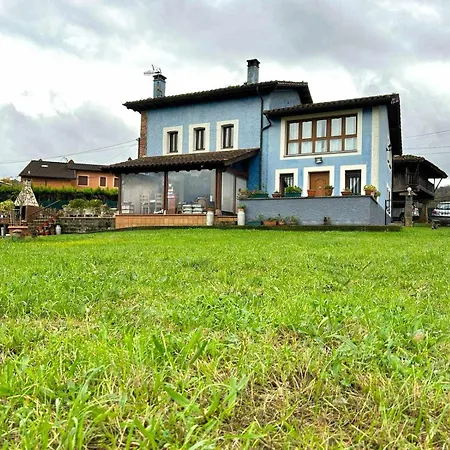 Holiday home Casa La Gueelina En Asturias
